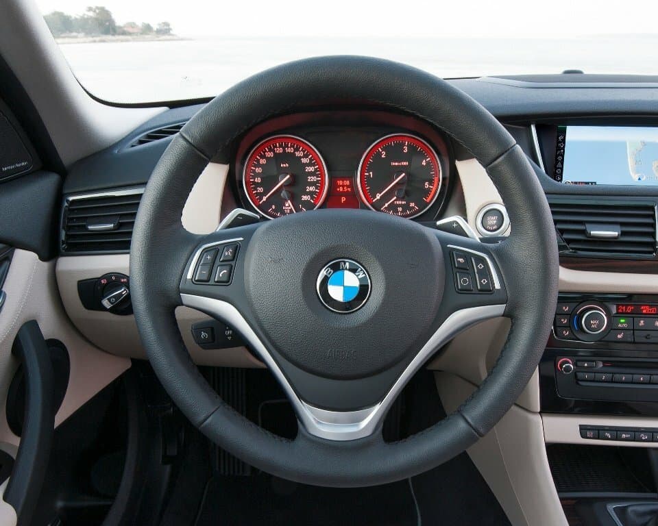 BMW, X1, I (E84) Рестайлинг, 2013, фото 3