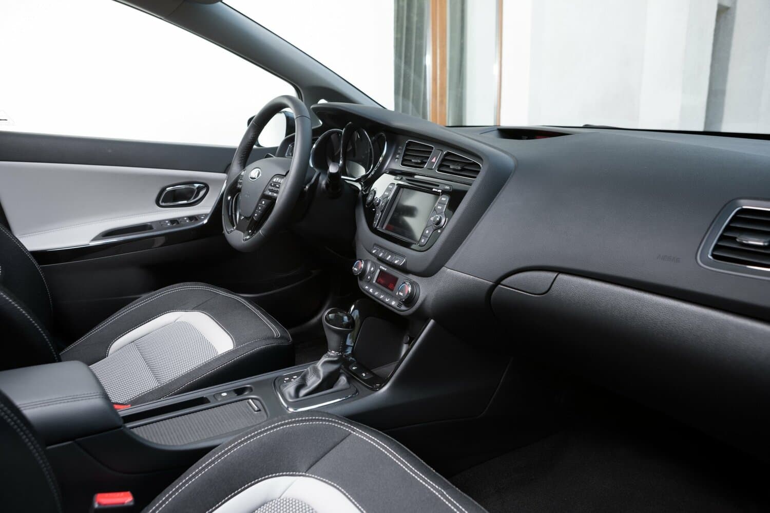 Kia Ceed II Хэтчбек 5 дв., фото 7