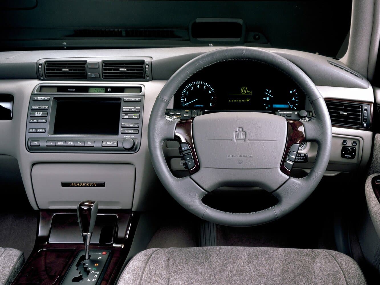 Toyota Crown Majesta III (S170) Седан, фото 3