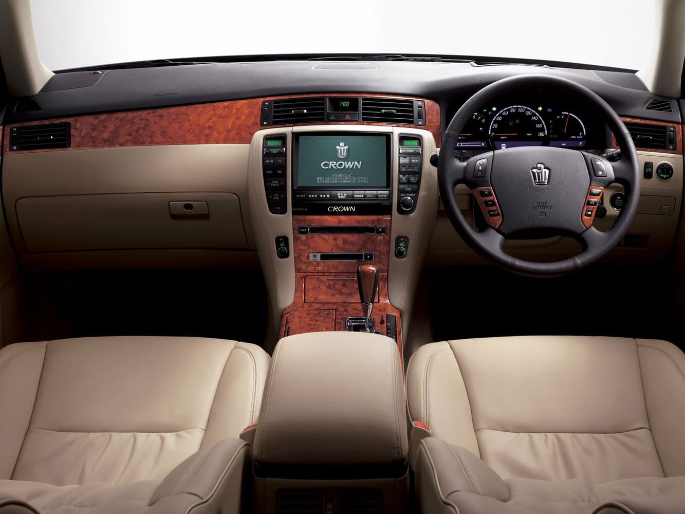 Toyota Crown XII (S180) Седан, фото 5