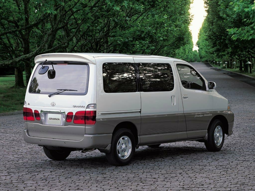 Toyota Granvia I Минивэн, фото 2