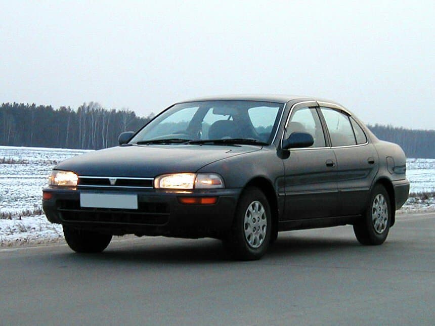 Toyota Sprinter VII (E100)
