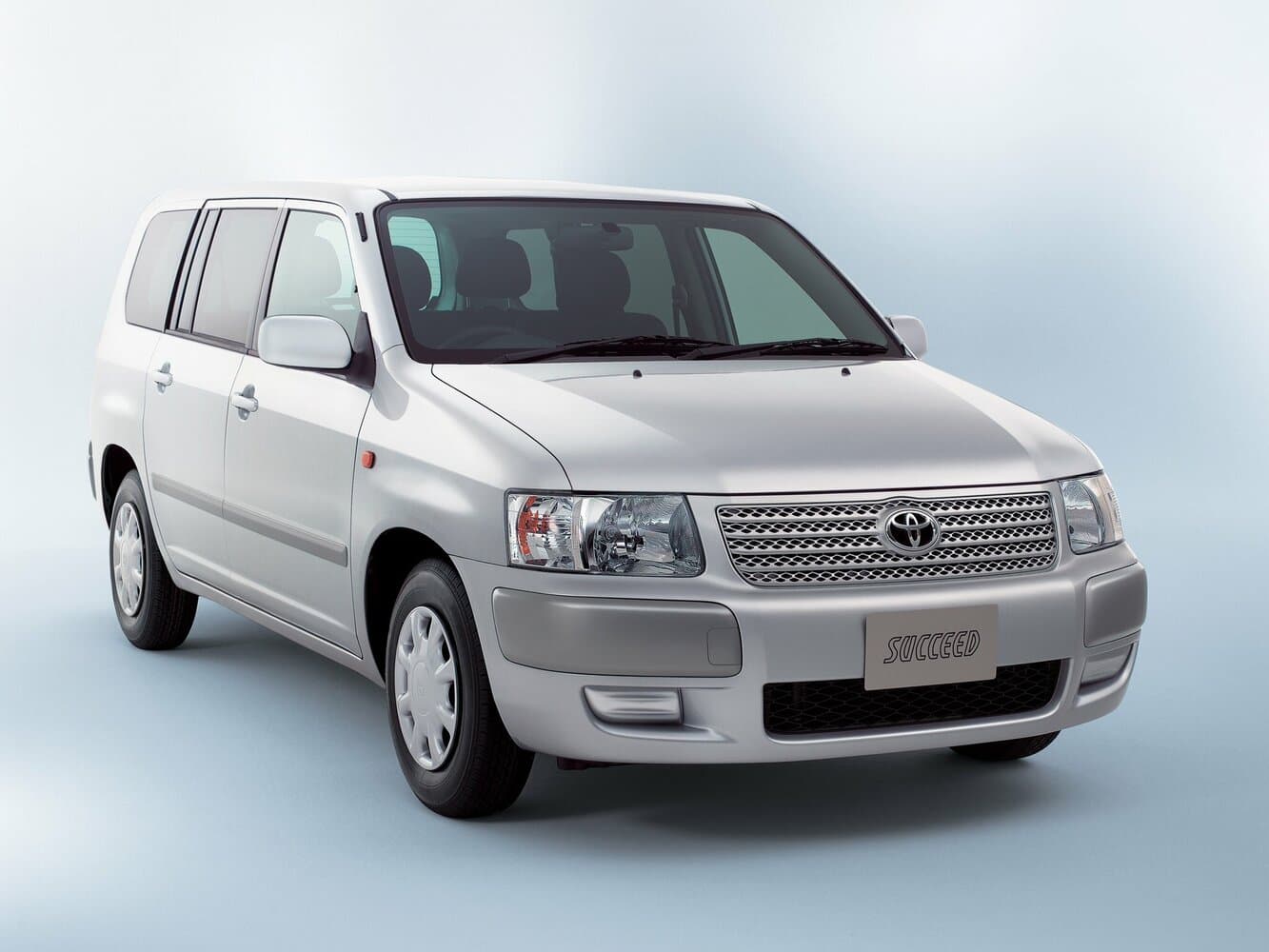 Toyota Succeed I Универсал 5 дв., фото 3