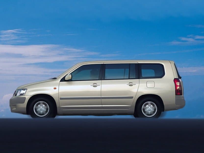 Toyota Succeed I Универсал 5 дв., фото 2