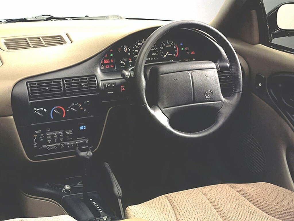 Toyota Cavalier  Седан, фото 3