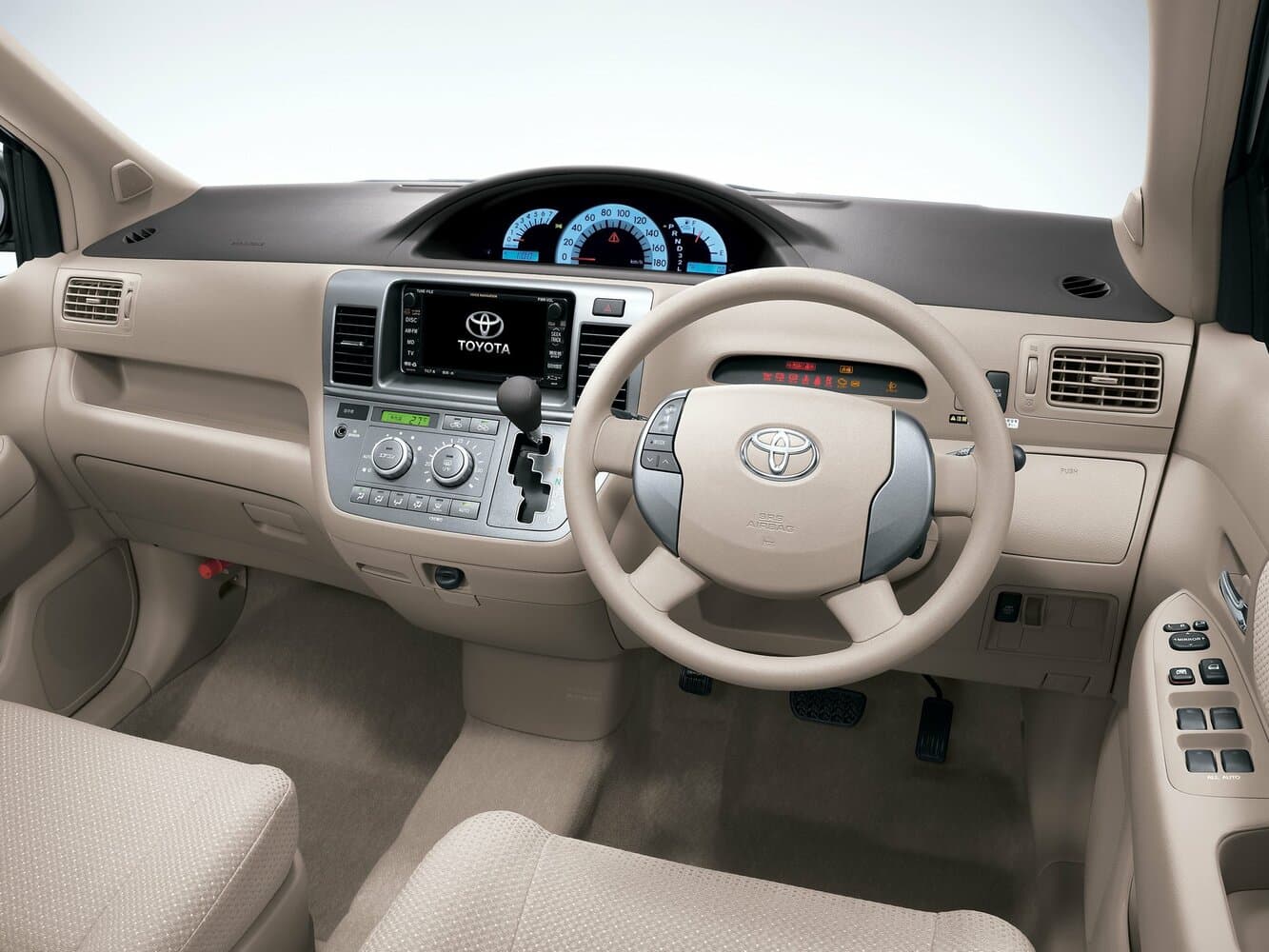 Toyota Raum II Компактвэн, фото 3