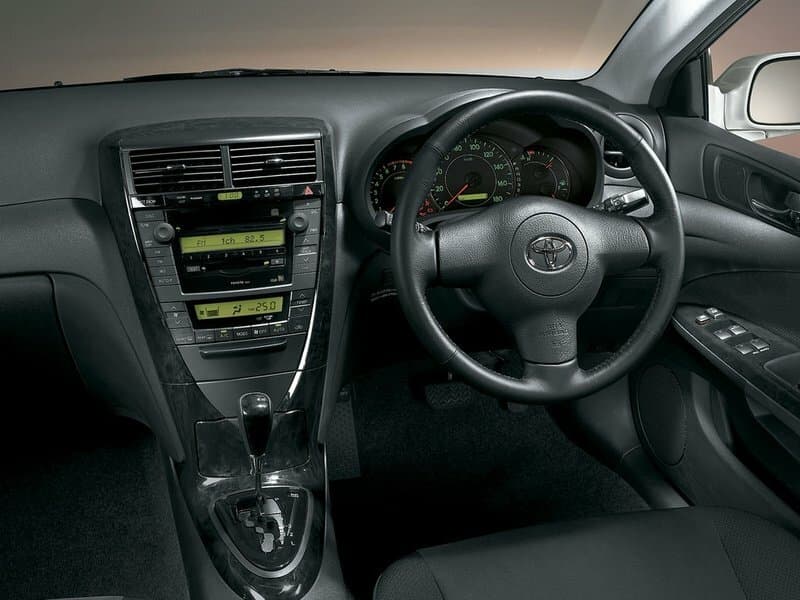 Toyota Caldina III Универсал 5 дв., фото 3