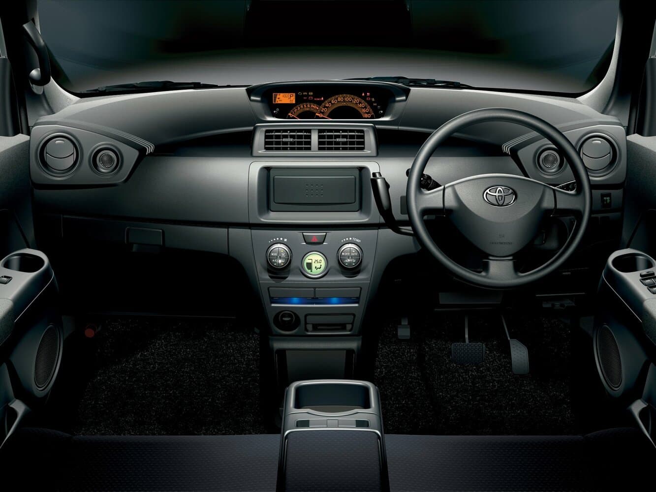 Toyota bB II Рестайлинг Компактвэн, фото 3