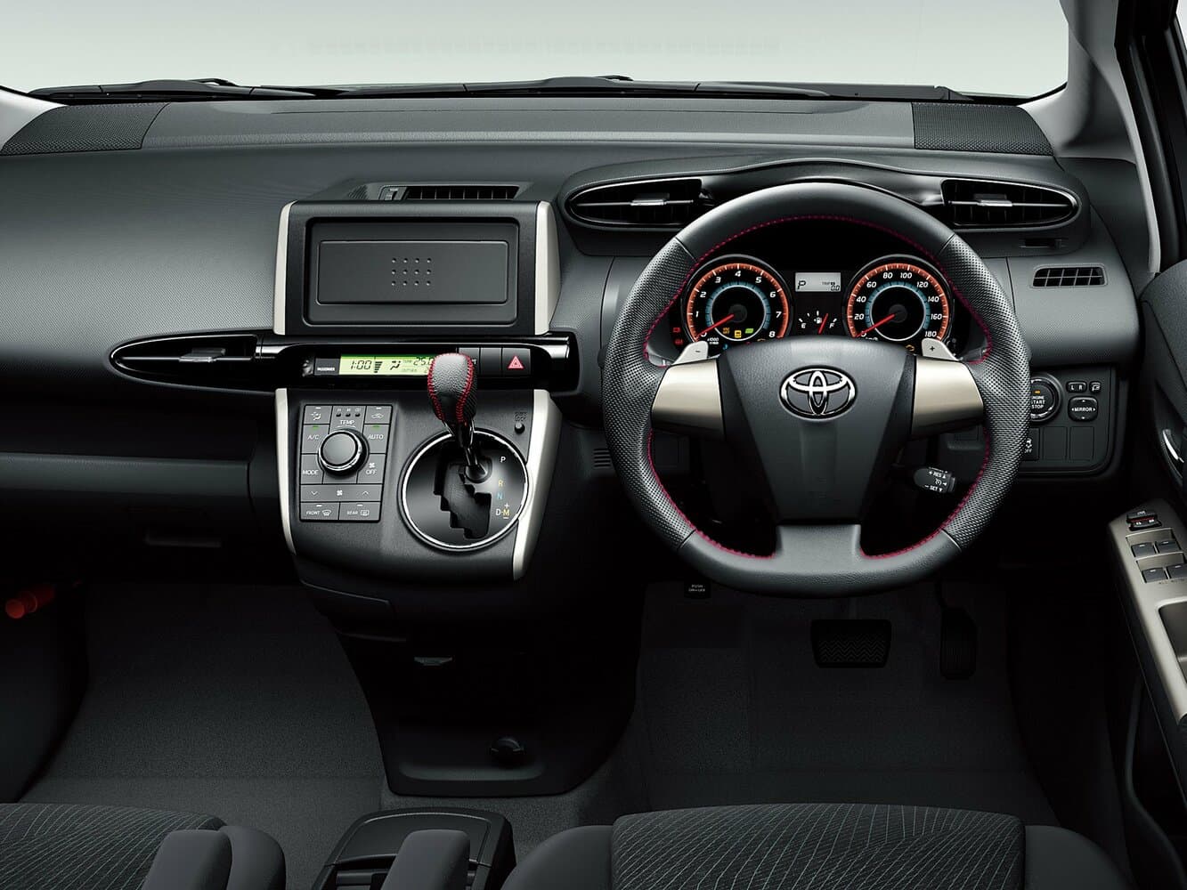 Toyota Wish II Минивэн, фото 3