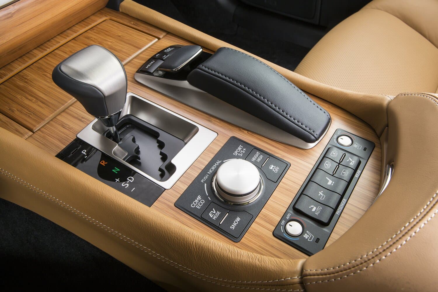 Lexus LS IV Рестайлинг 2 Седан, фото 11
