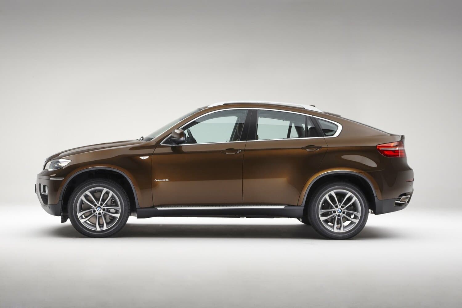 BMW X6 I (E71) Рестайлинг Внедорожник 5 дв., фото 2