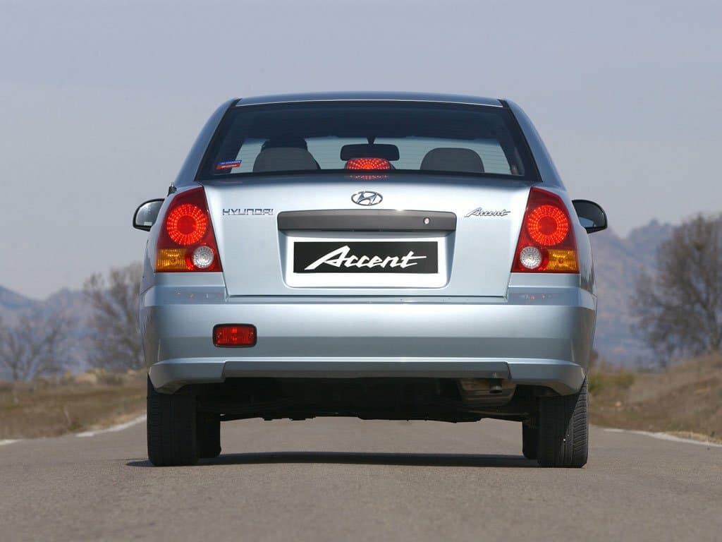 Hyundai Accent II Рестайлинг Седан, фото 4