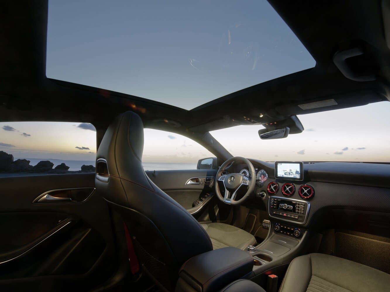 Mercedes-Benz A-Class III (W176) Хэтчбек 5 дв., фото 16