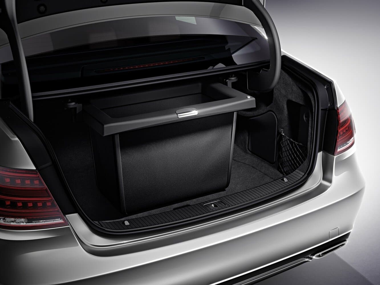 Mercedes-Benz E-Class IV (W212, S212, C207) Рестайлинг Седан, фото 14