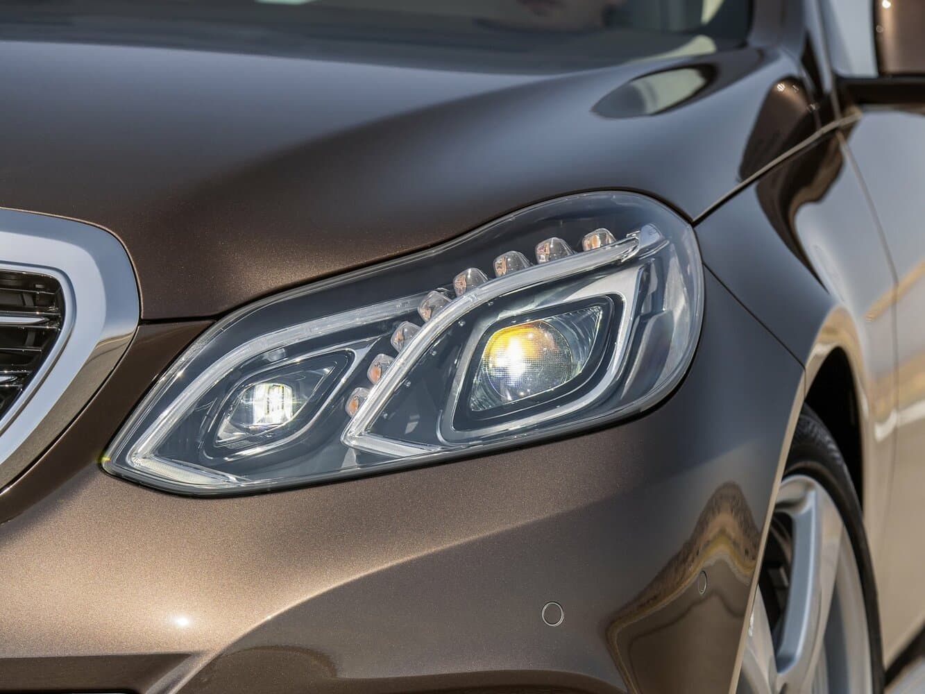 Mercedes-Benz E-Class IV (W212, S212, C207) Рестайлинг Седан, фото 15