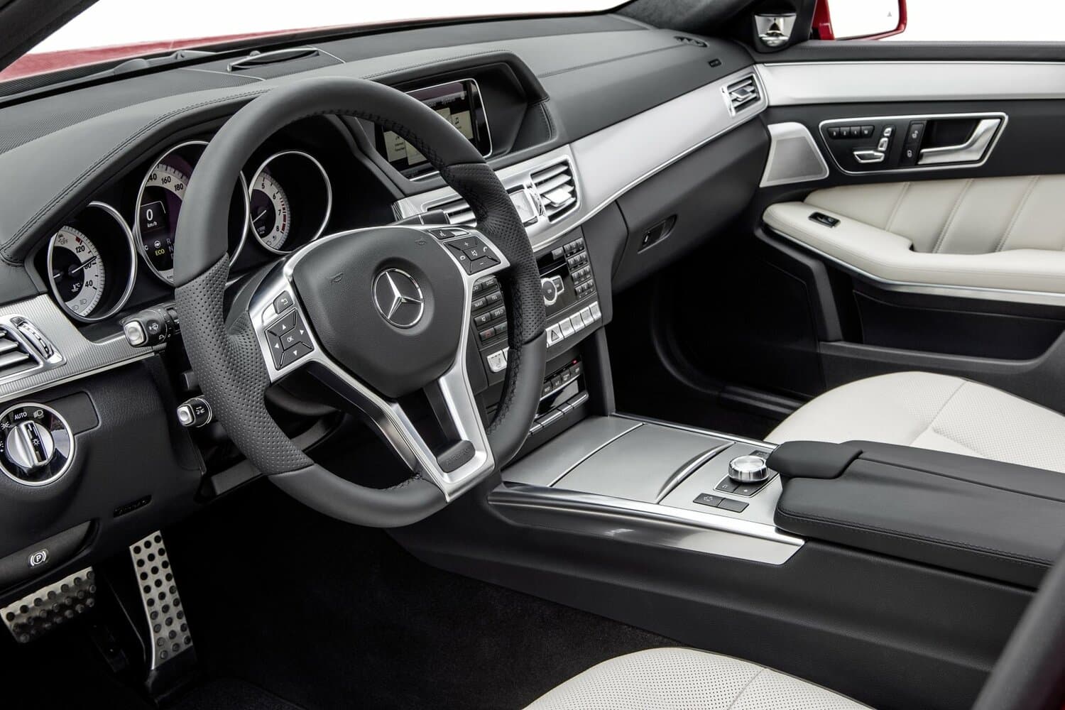 Mercedes-Benz E-Class IV (W212, S212, C207) Рестайлинг Универсал 5 дв., фото 11