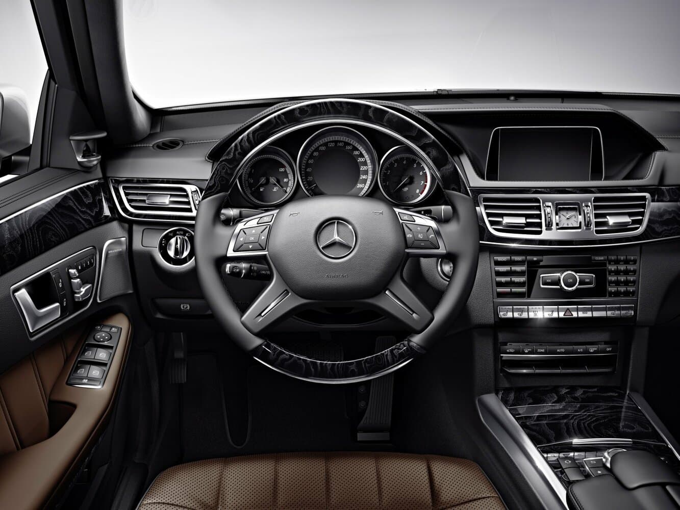 Mercedes-Benz E-Class IV (W212, S212, C207) Рестайлинг Универсал 5 дв., фото 10