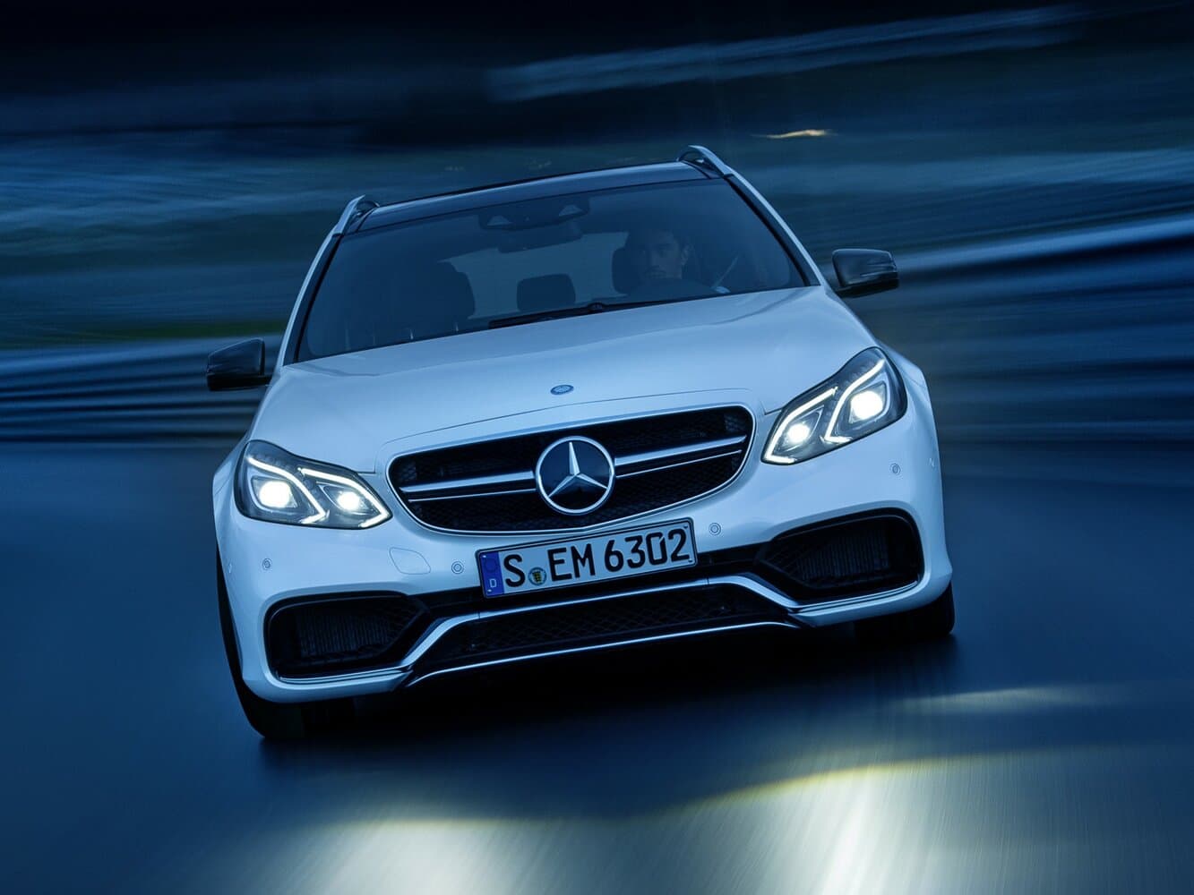 Mercedes-Benz E-Class AMG IV (W212, S212) Рестайлинг Универсал 5 дв., фото 3