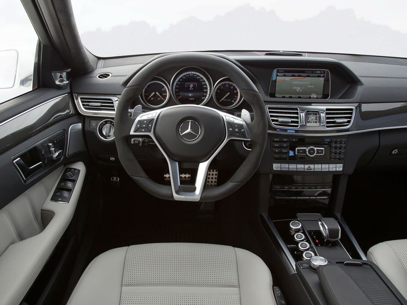 Mercedes-Benz E-Class AMG IV (W212, S212) Рестайлинг Универсал 5 дв., фото 8