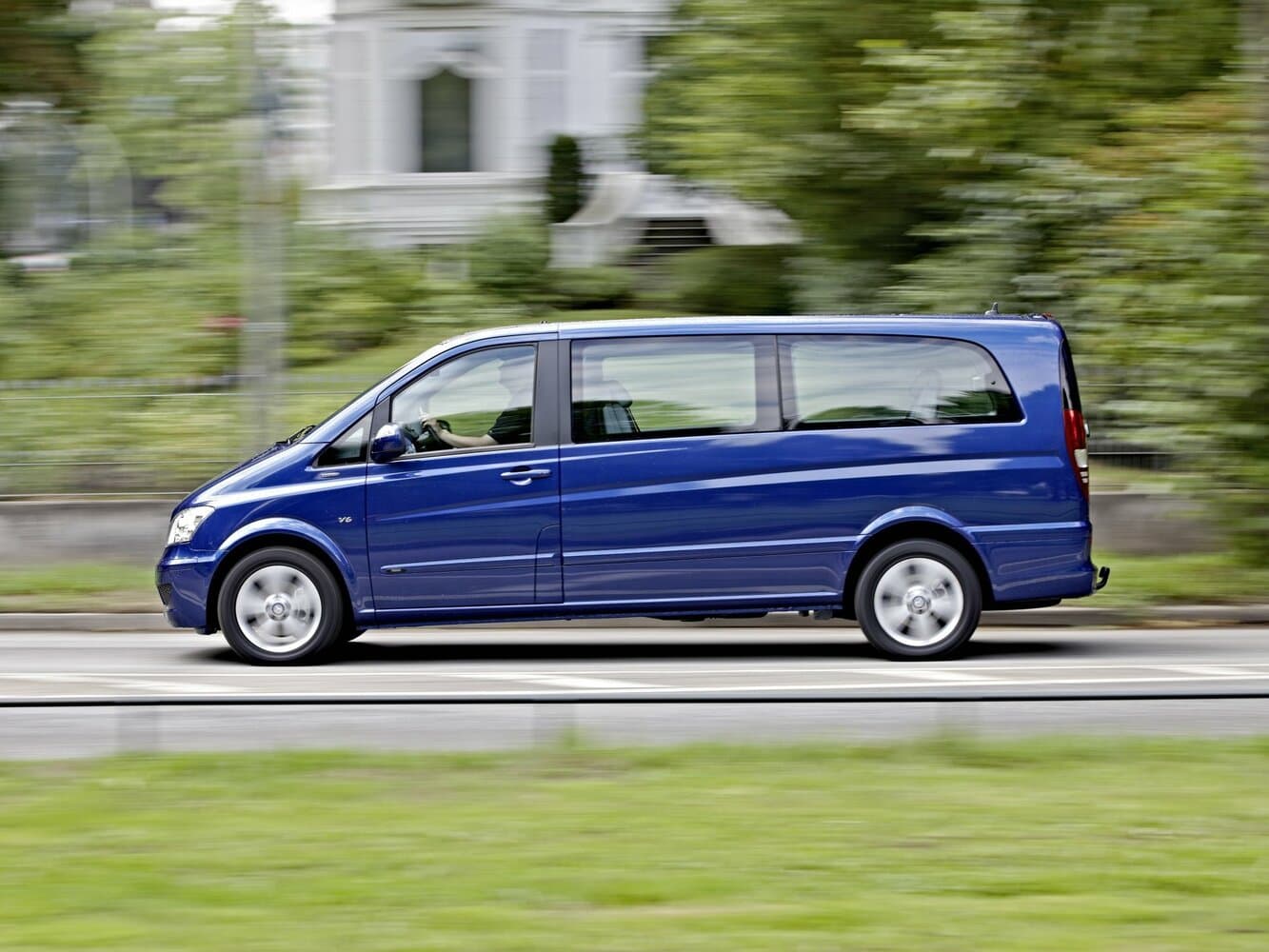 Mercedes-Benz Viano I (W639) Рестайлинг Минивэн Extralong, фото 2