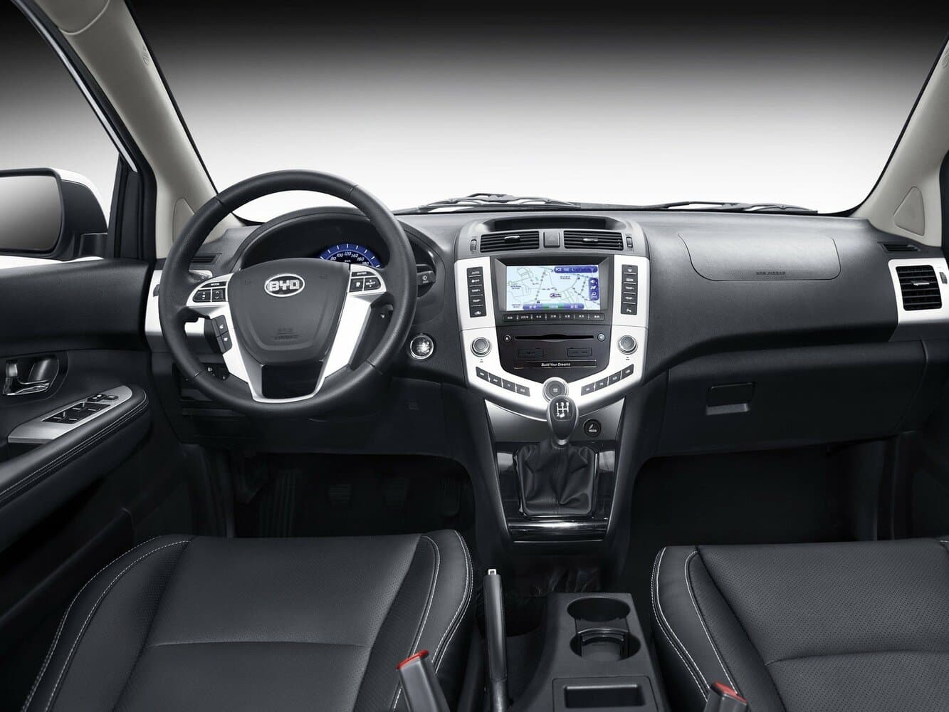 BYD S6  Внедорожник 5 дв., фото 5