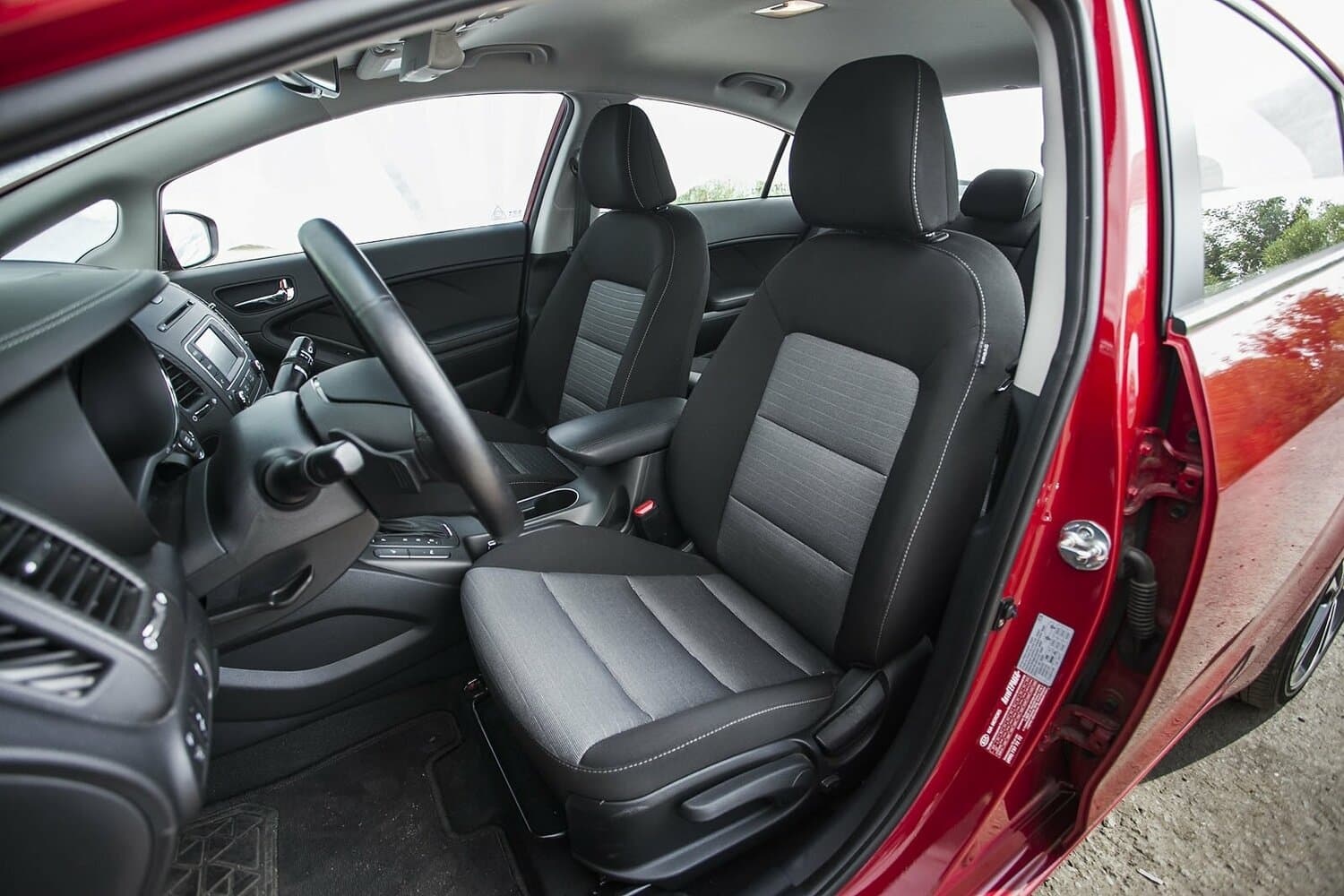 Kia Cerato III Седан, фото 26