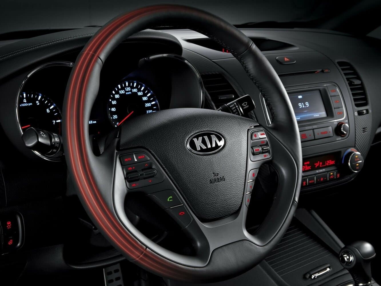 Kia Cerato III Седан, фото 10