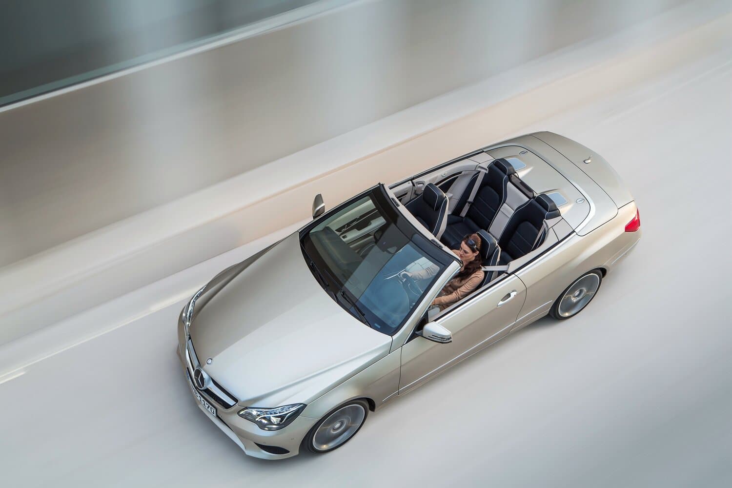 Mercedes-Benz E-Class IV (W212, S212, C207) Рестайлинг Кабриолет, фото 11