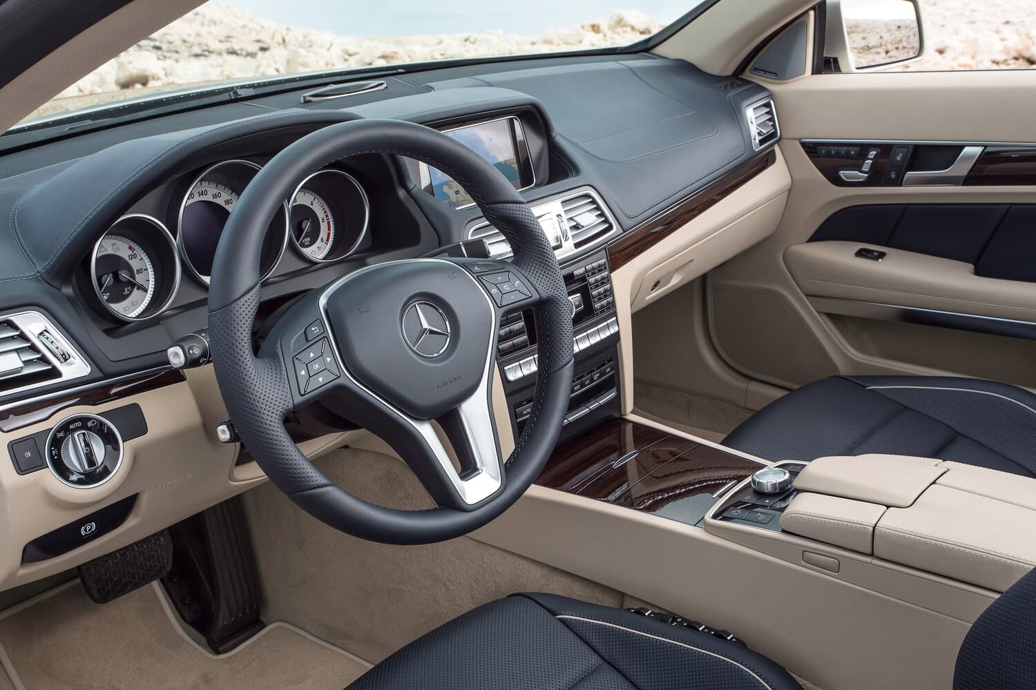 Mercedes-Benz E-Class IV (W212, S212, C207) Рестайлинг Кабриолет, фото 5