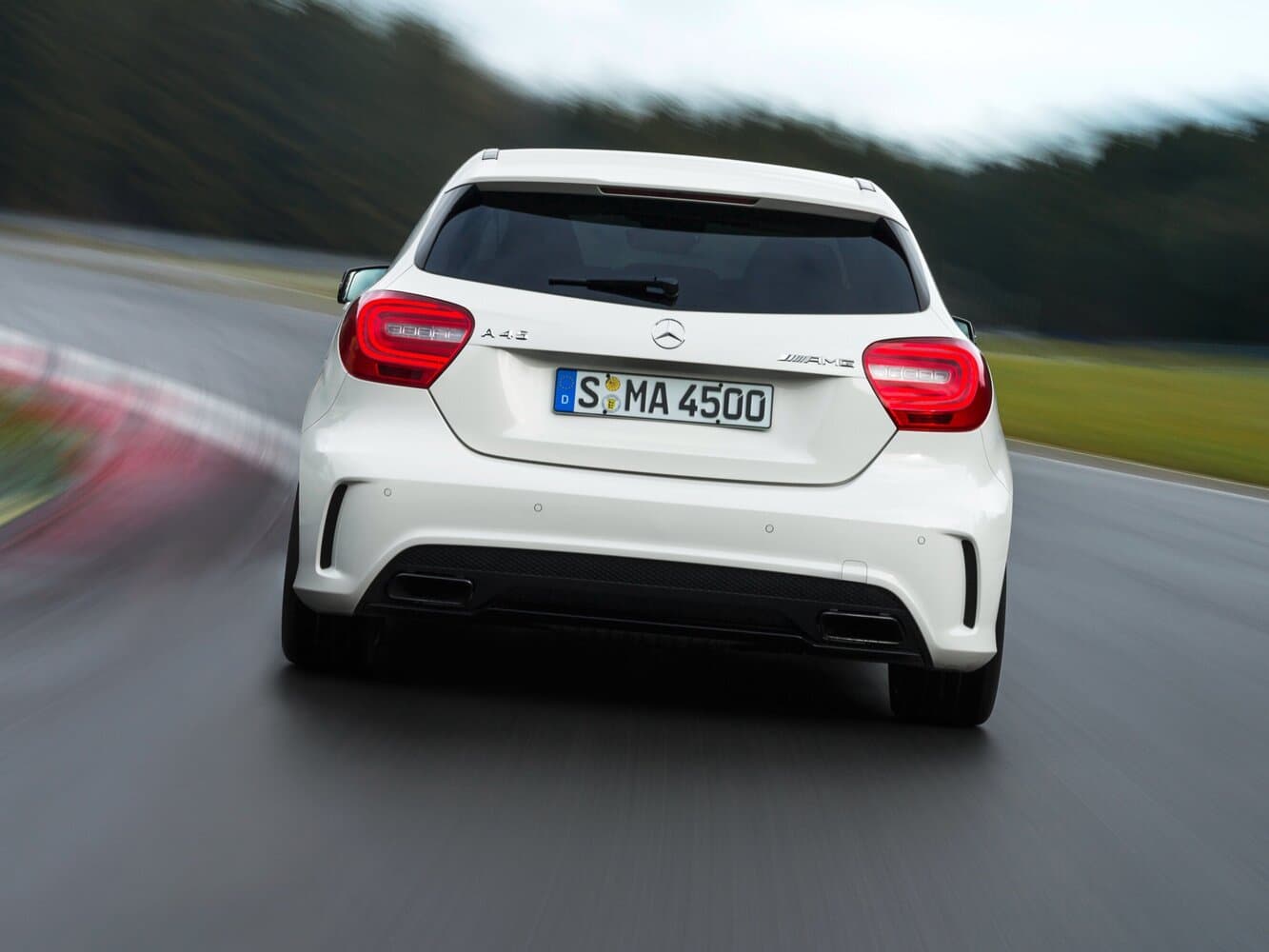 Mercedes-Benz A-Class AMG I (W176) Хэтчбек 5 дв., фото 4