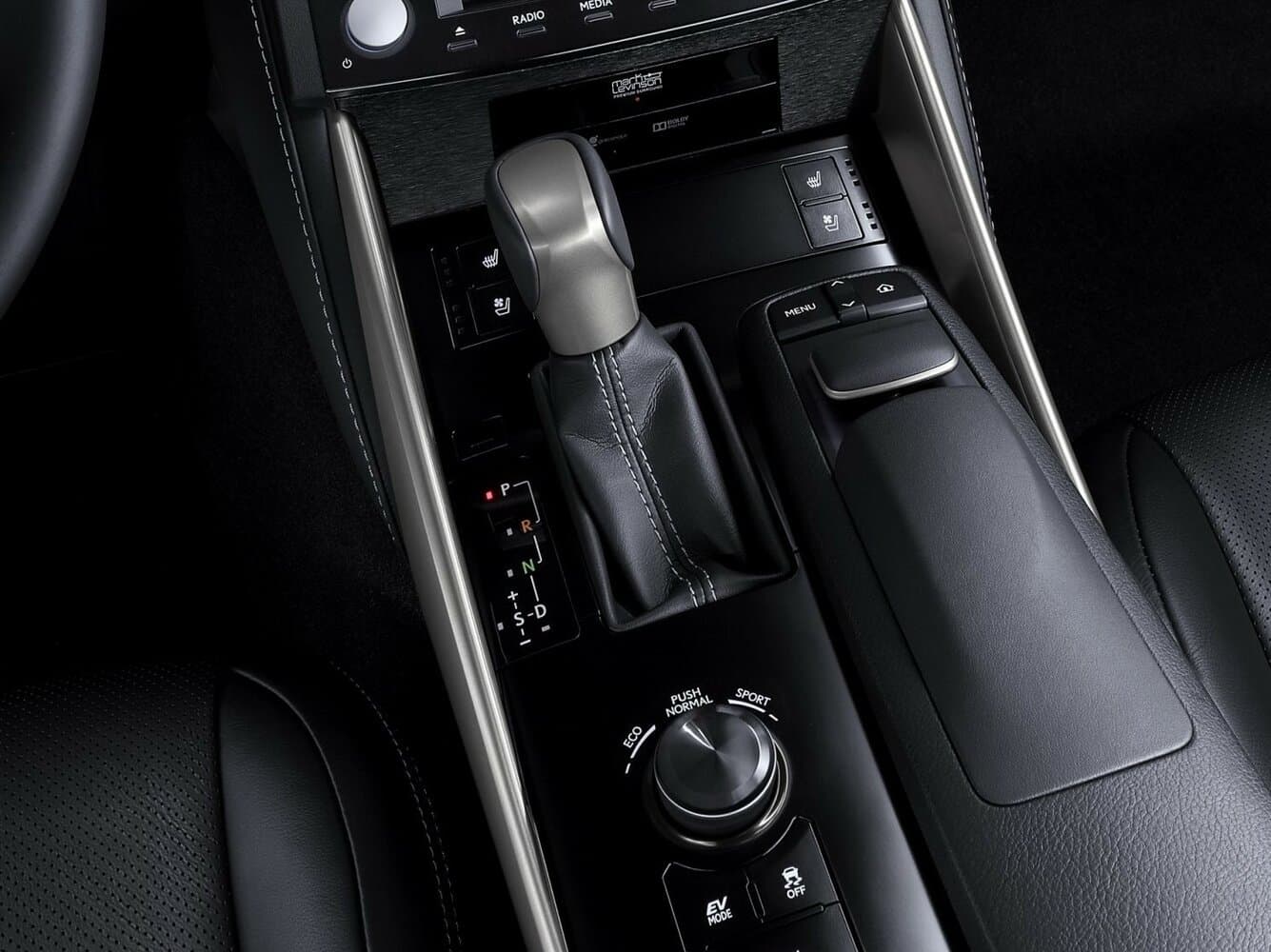 Lexus IS III Седан, фото 11