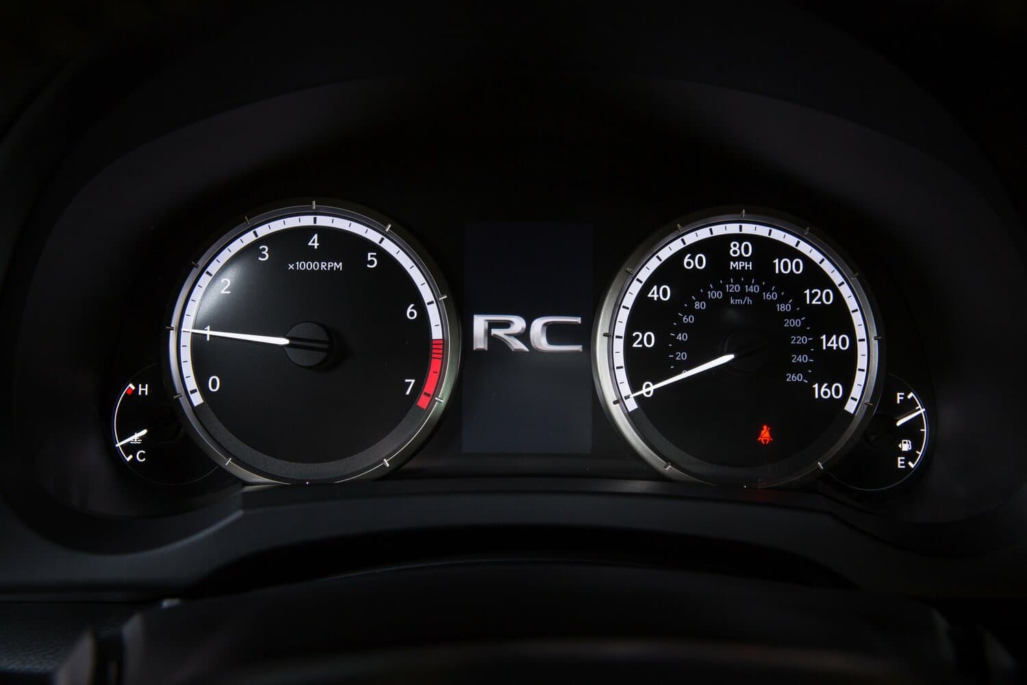 Lexus RC I Купе, фото 9