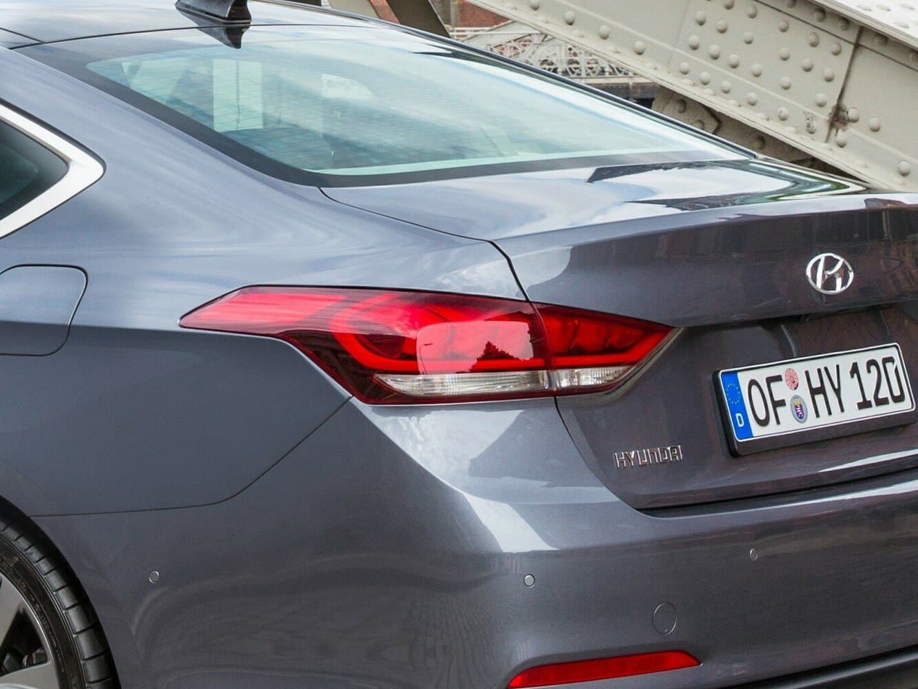 Hyundai Genesis II Седан, фото 16