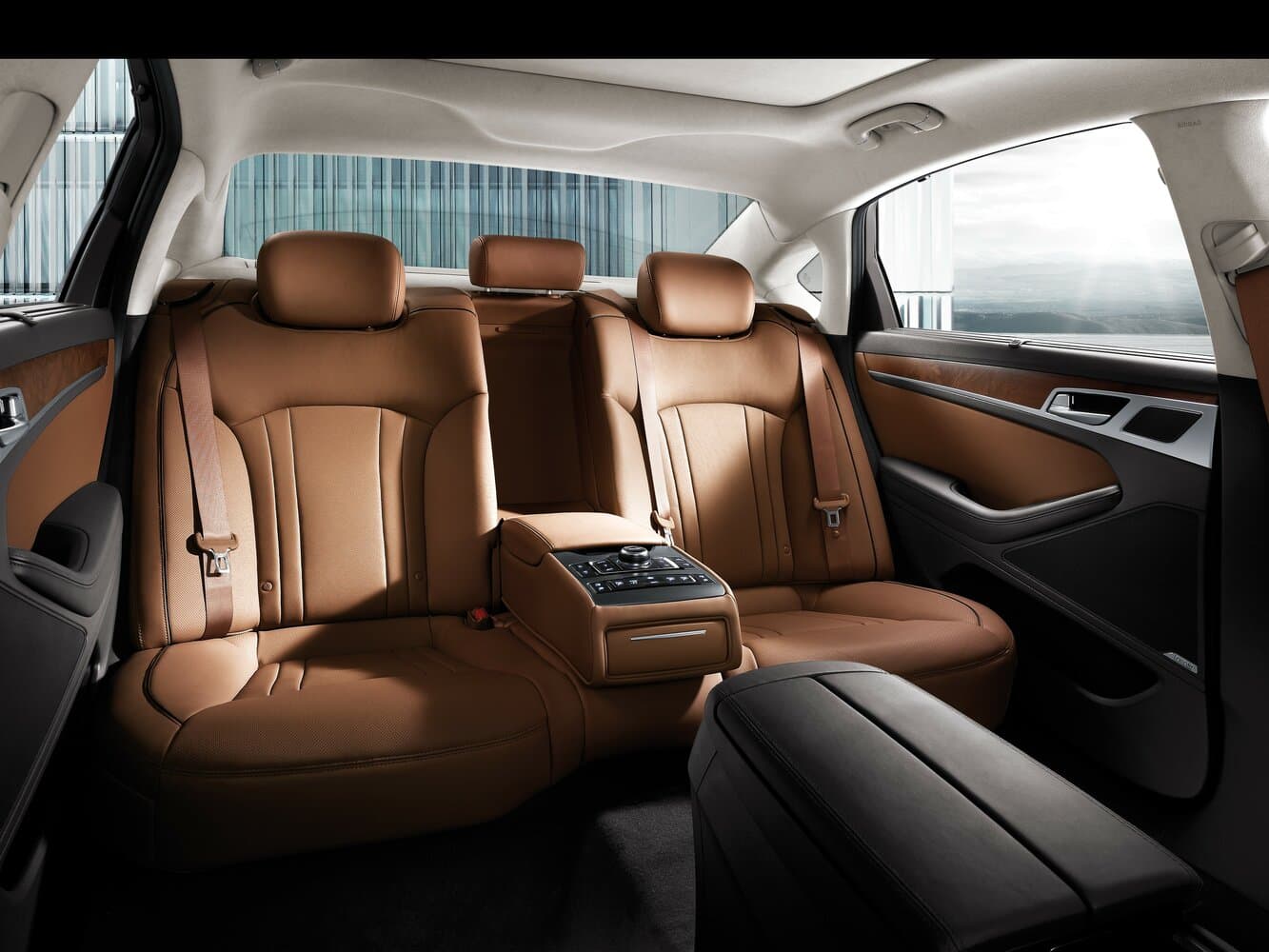 Hyundai Genesis II Седан, фото 11