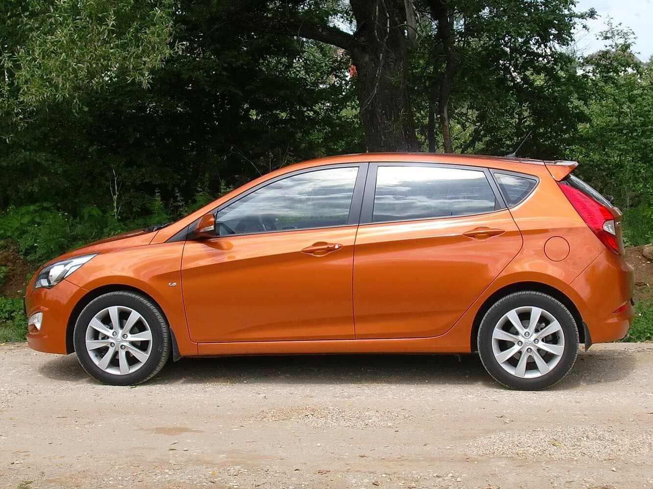 Hyundai Solaris I Рестайлинг Хэтчбек 5 дв., фото 2