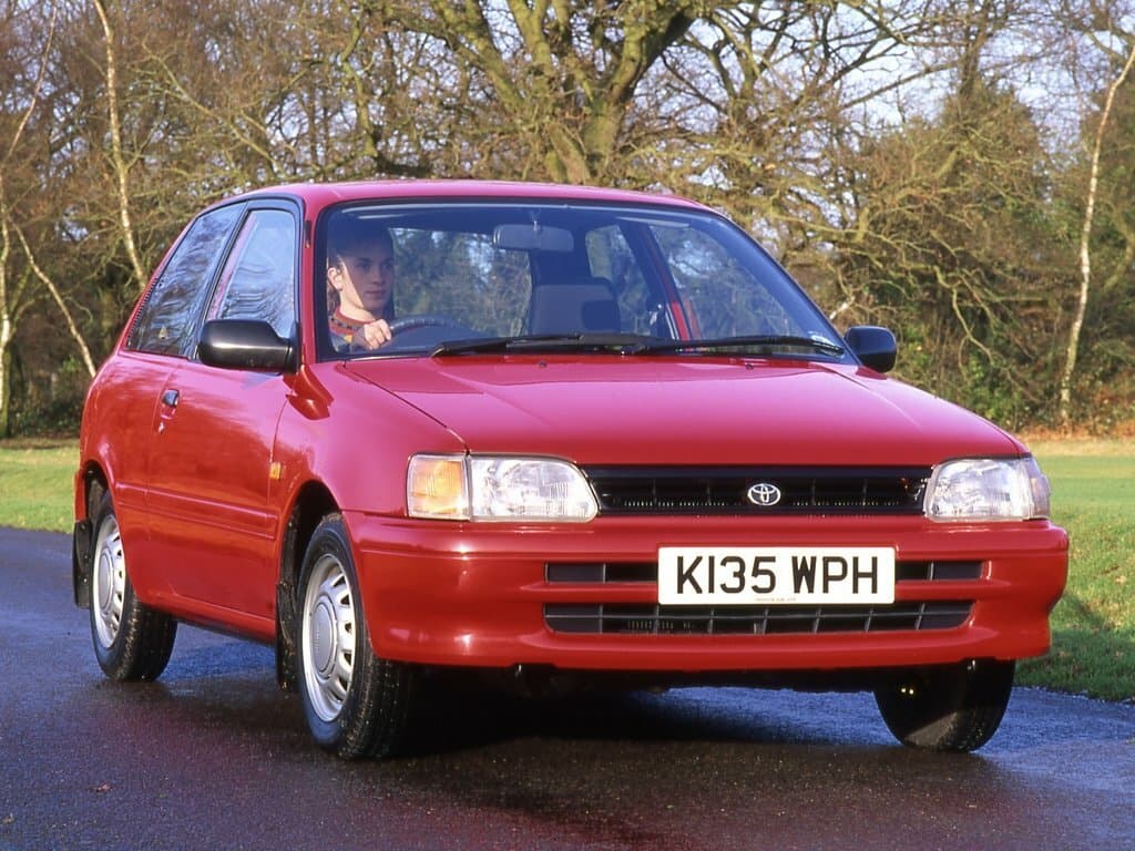 Toyota Starlet IV (P80) Хэтчбек 3 дв., фото 2