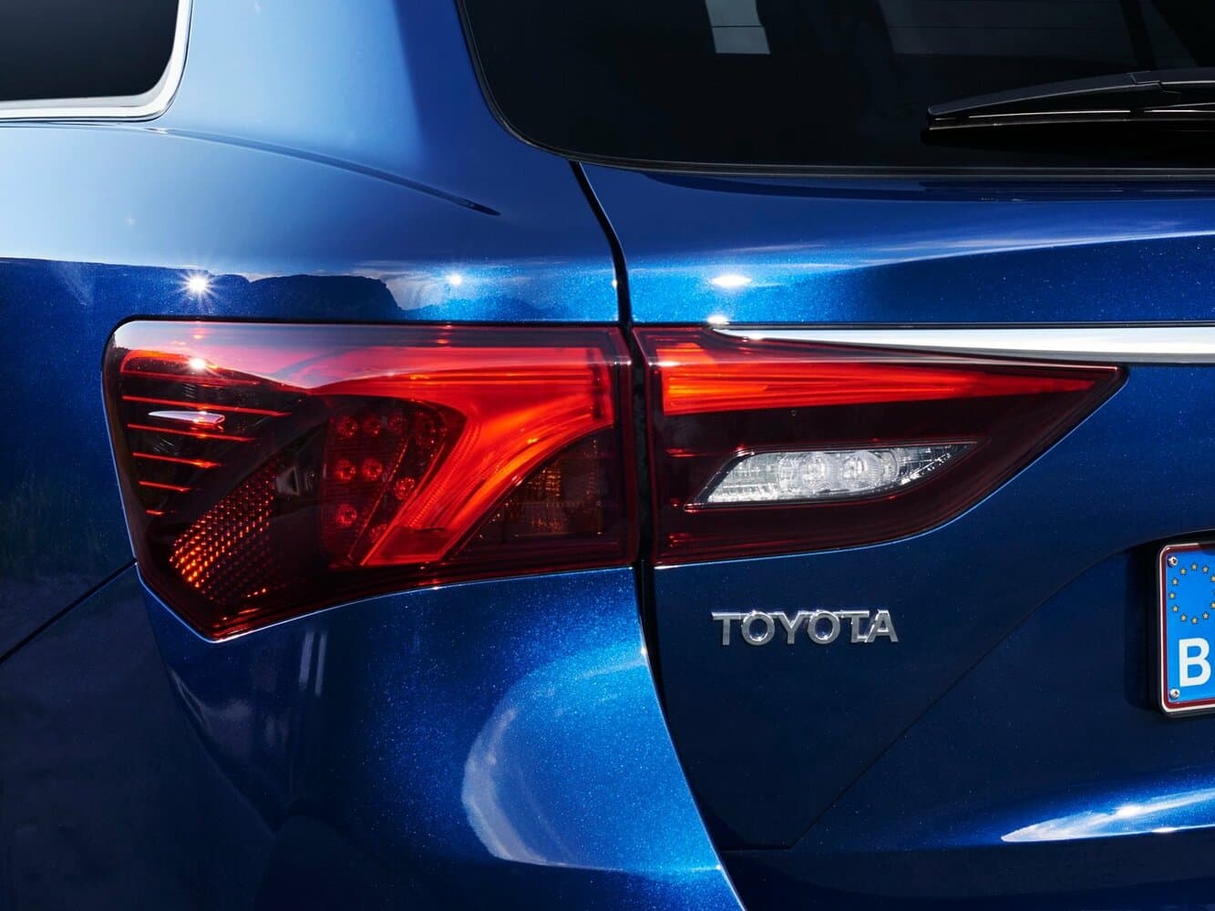 Toyota Avensis III Рестайлинг 2 Универсал 5 дв., фото 15