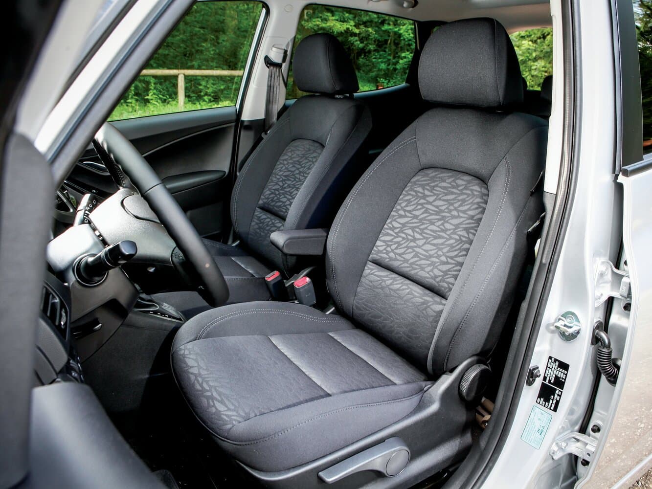 Hyundai ix20 I Рестайлинг Хэтчбек 5 дв., фото 12