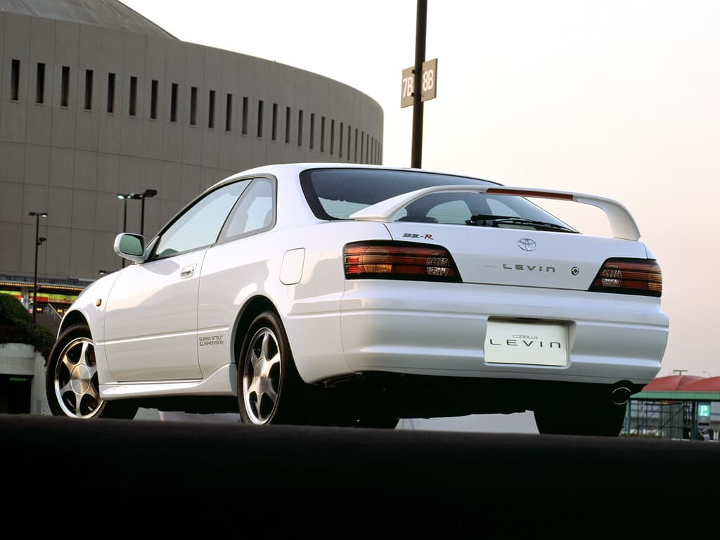 Toyota Corolla Levin VII (AE110/AE111) Купе, фото 2