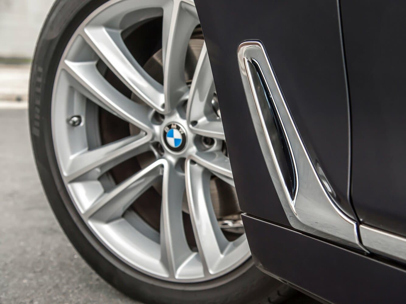 BMW 7 series VI (G11/G12) Седан, фото 19