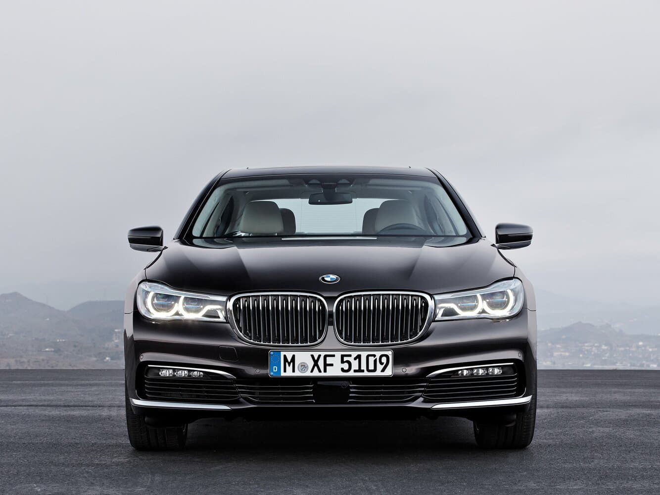 BMW 7 series VI (G11/G12) Седан Long, фото 3