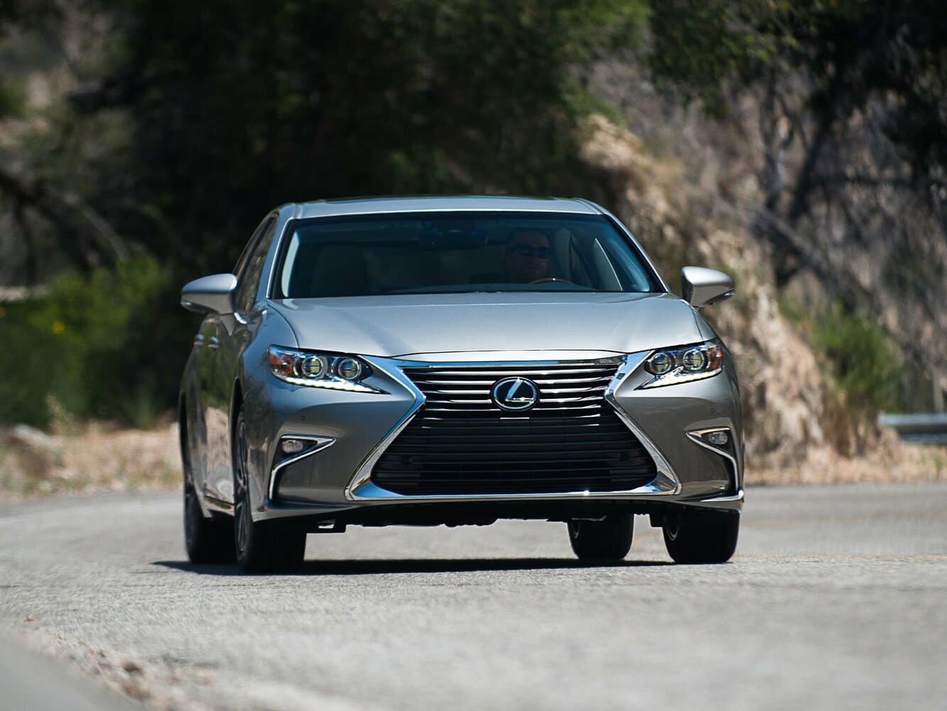 Lexus ES VI Рестайлинг Седан, фото 3