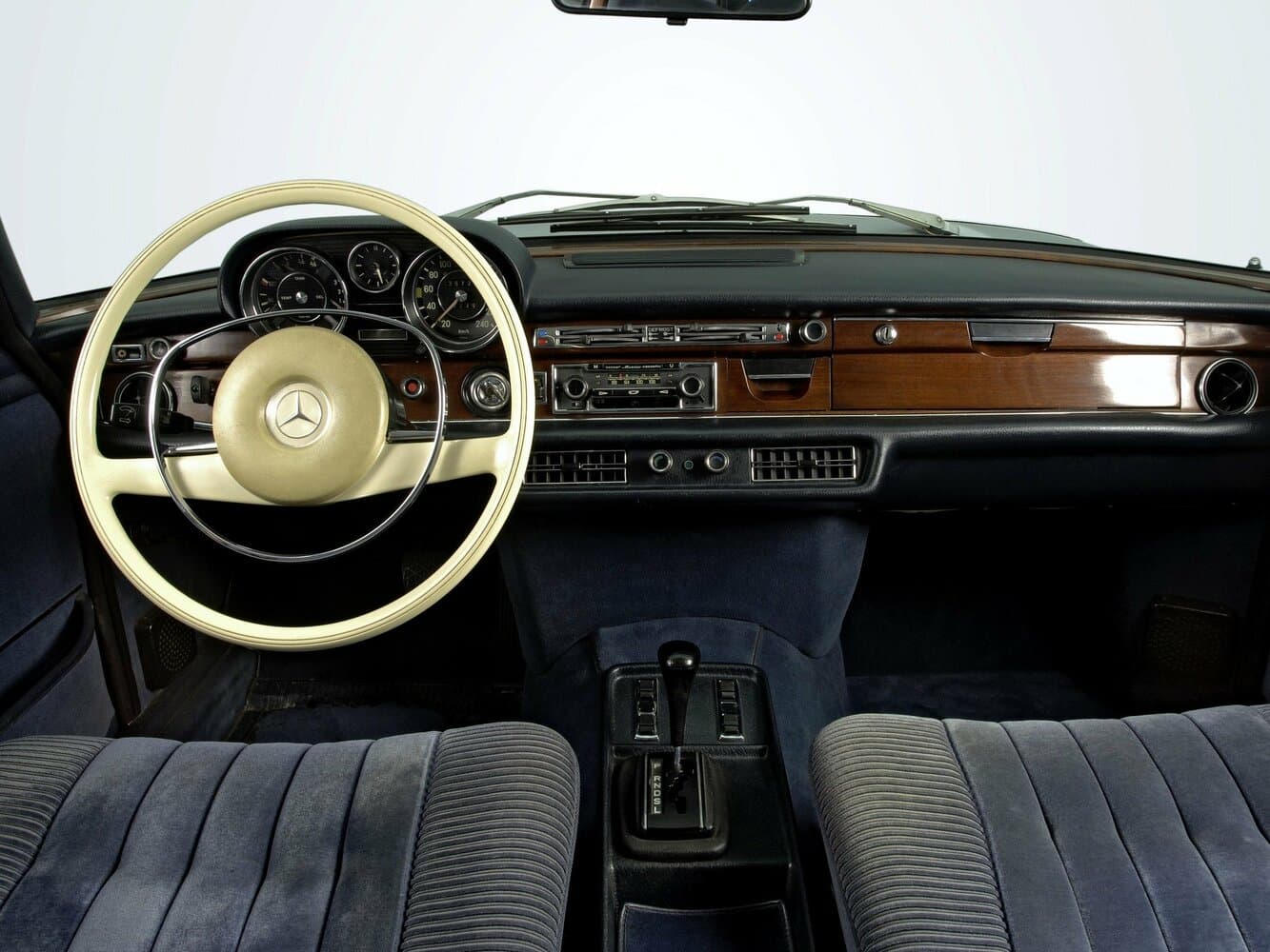 Mercedes-Benz W108 Седан, фото 6