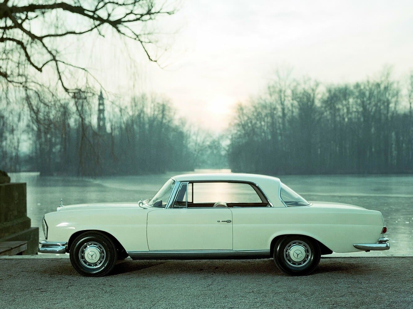 Mercedes-Benz W111 Купе, фото 2