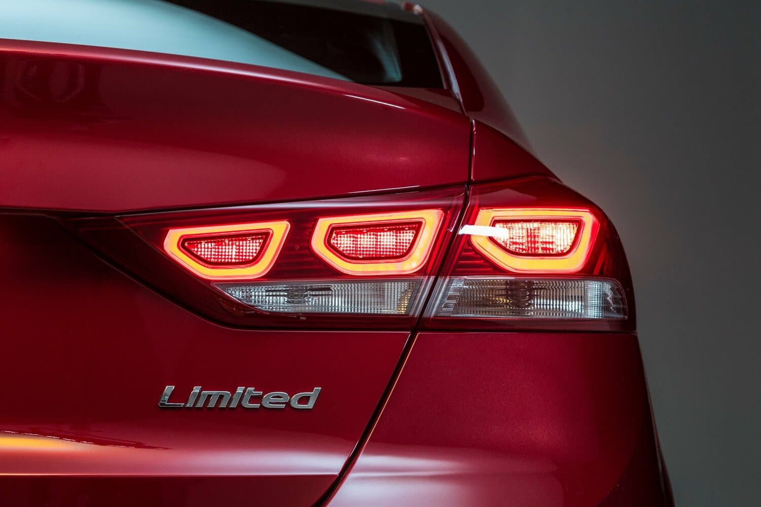 Hyundai Elantra VI (AD) Седан, фото 18