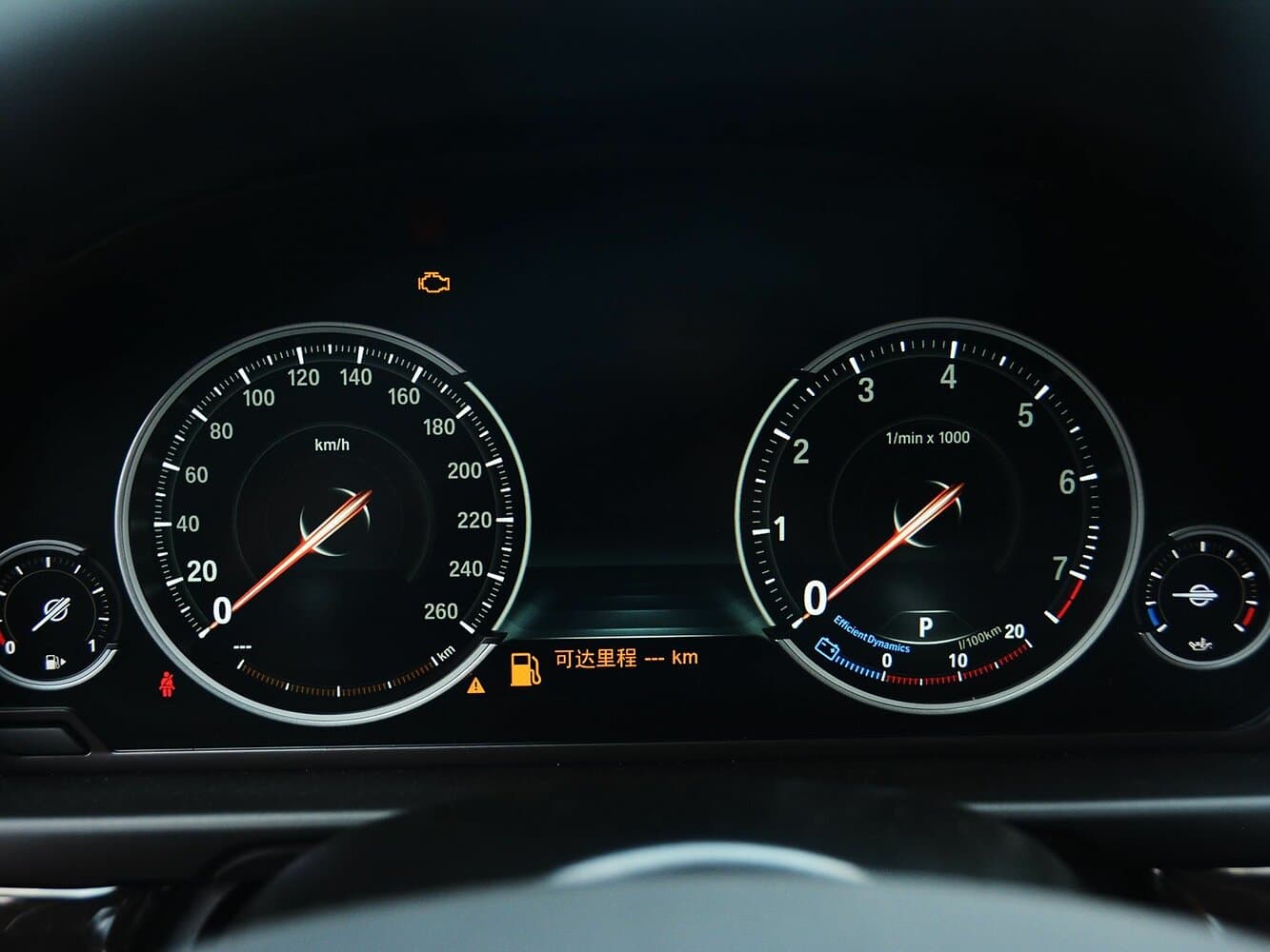 BMW 5 series VI (F10/F11/F07) Рестайлинг Седан Long, фото 6