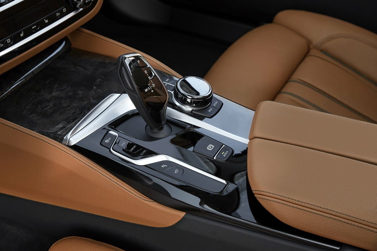 BMW 5 series VII (G30/G31) Седан, фото 11