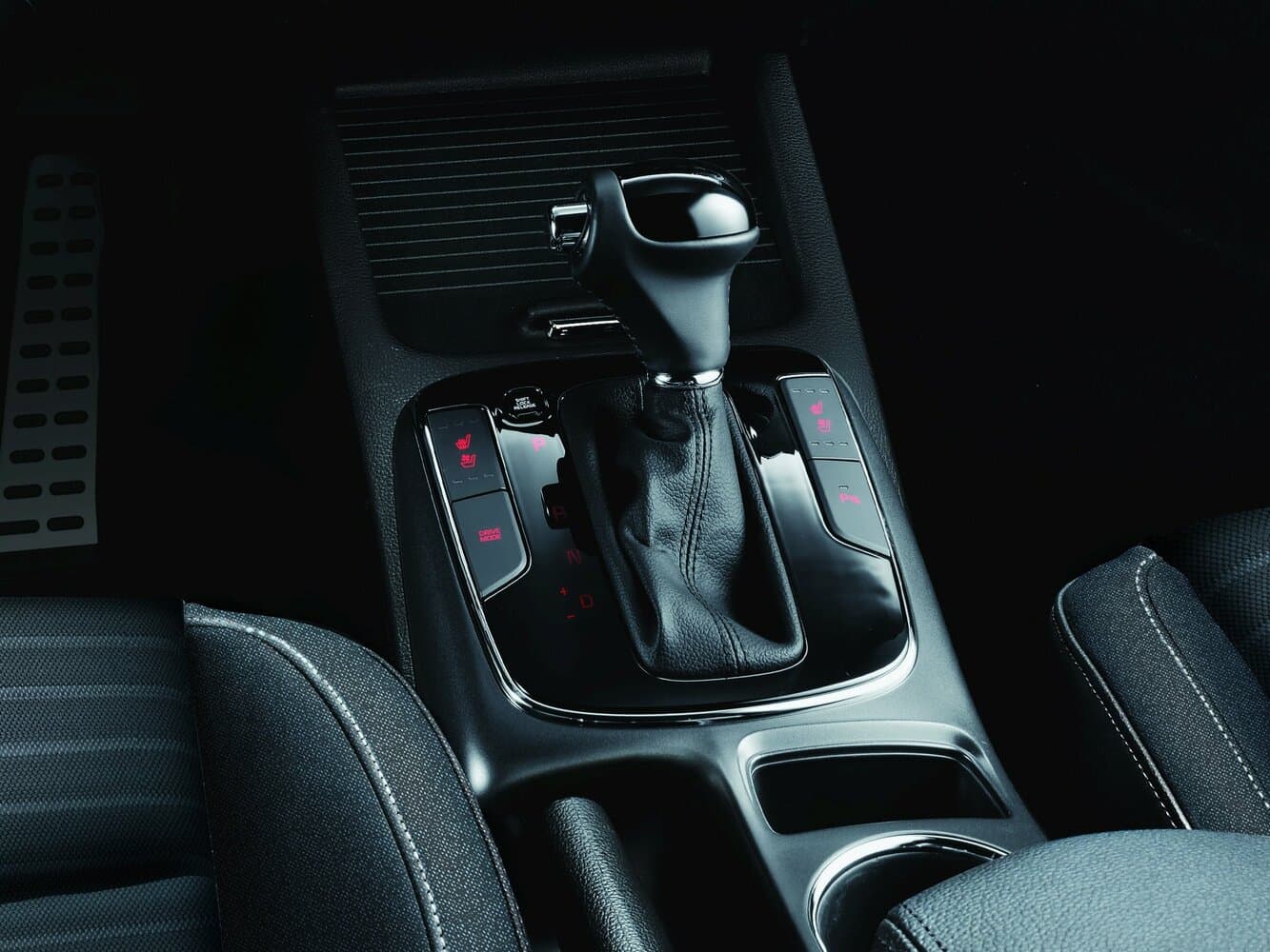 Kia Cerato III Рестайлинг (Classic) Седан, фото 11
