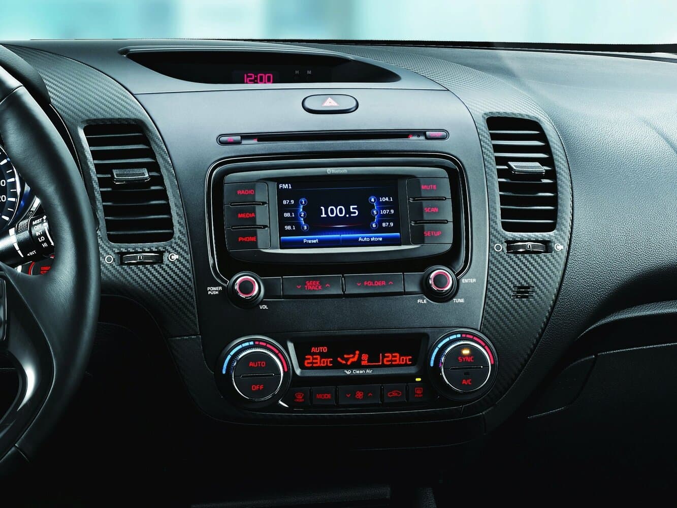Kia Cerato III Рестайлинг (Classic) Седан, фото 13