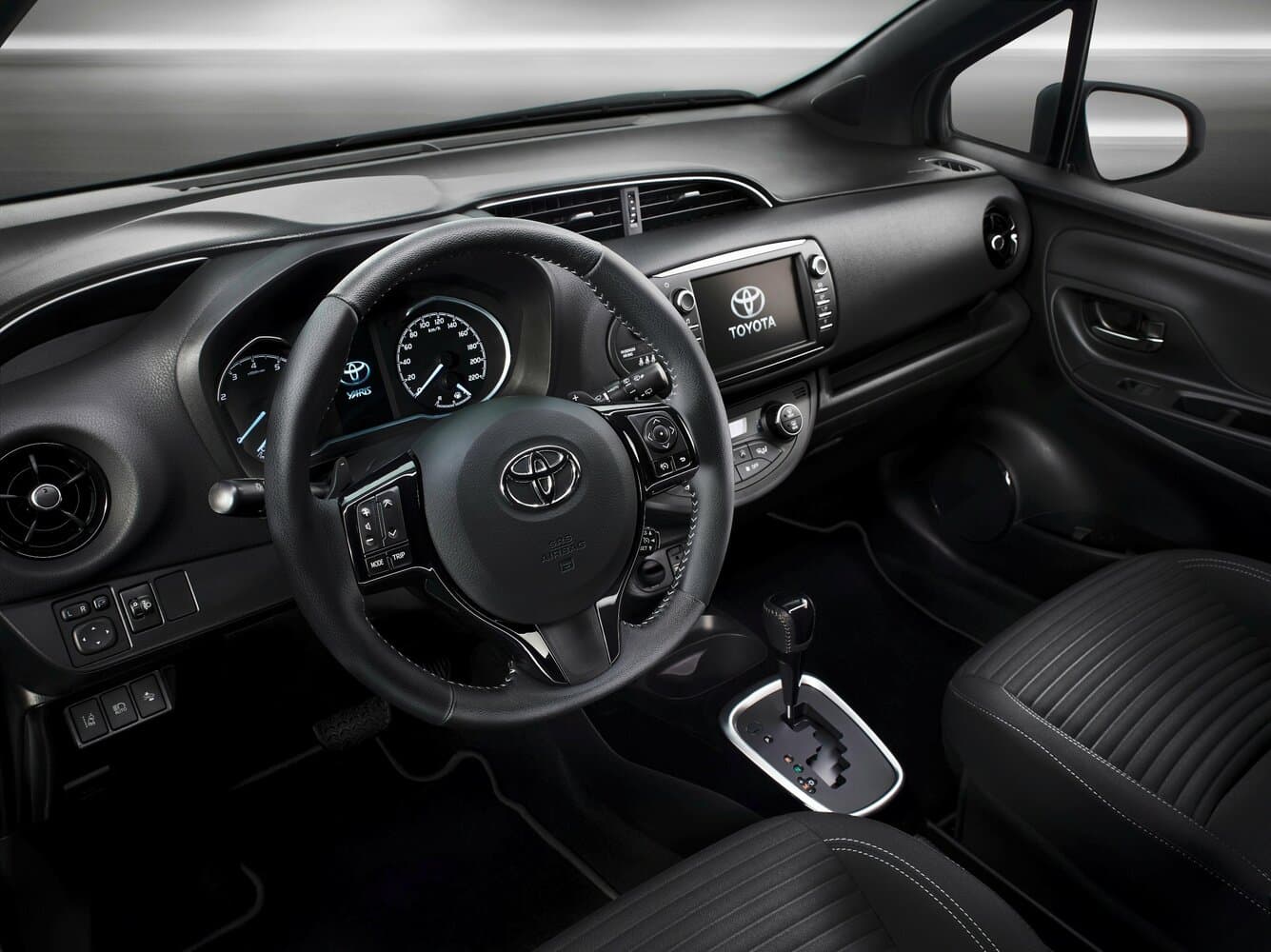 Toyota Yaris III Рестайлинг 2 Хэтчбек 5 дв., фото 11